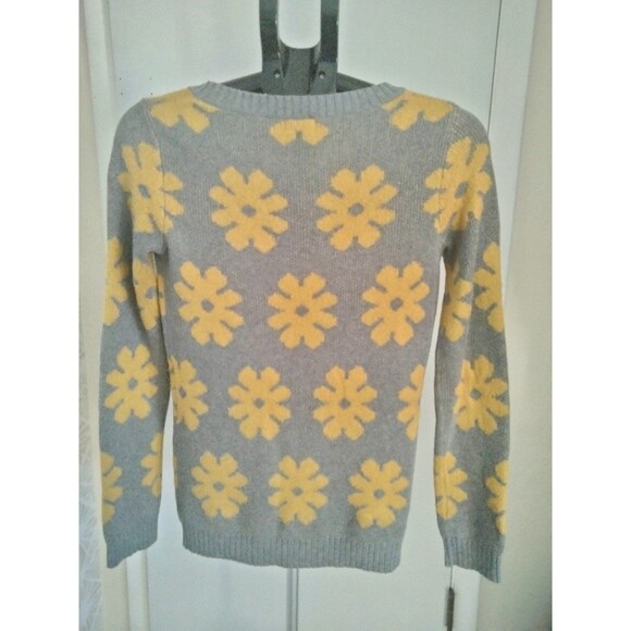 Mossimo Supply Co Sweater Flower boho gray and yellow x-small - Picture 3 of 5